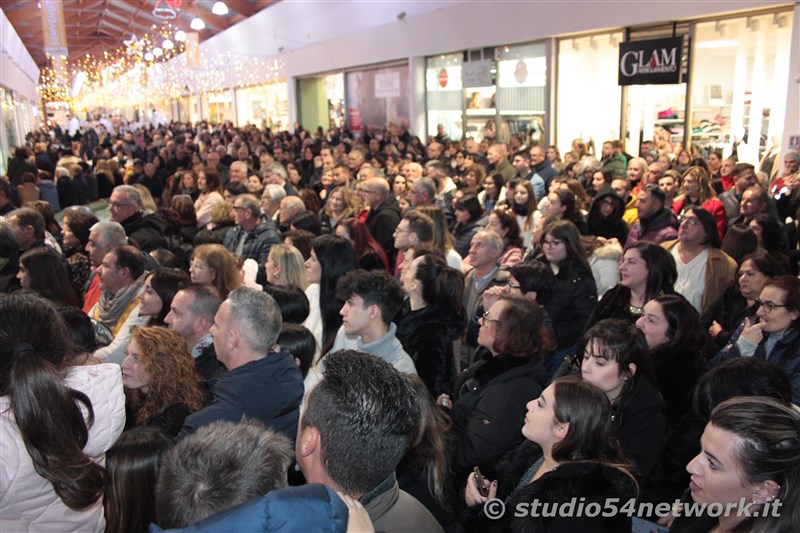 La Notte degli SConti, a La Galleria di Bovalino,  con Raoul Bova e  Studio54network,  soldout