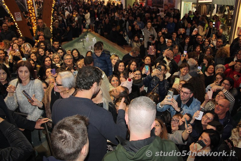 La Notte degli SConti, a La Galleria di Bovalino,  con Raoul Bova e  Studio54network,  soldout