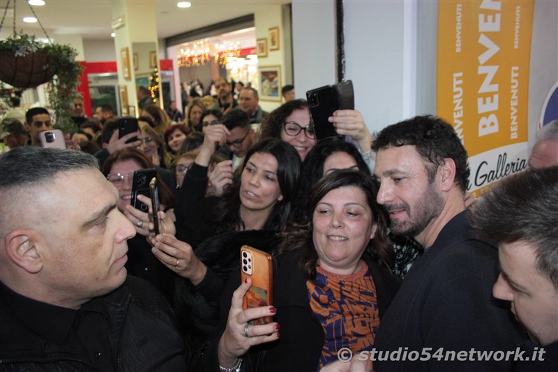 La Notte degli SConti, a La Galleria di Bovalino,  con Raoul Bova e  Studio54network,  soldout