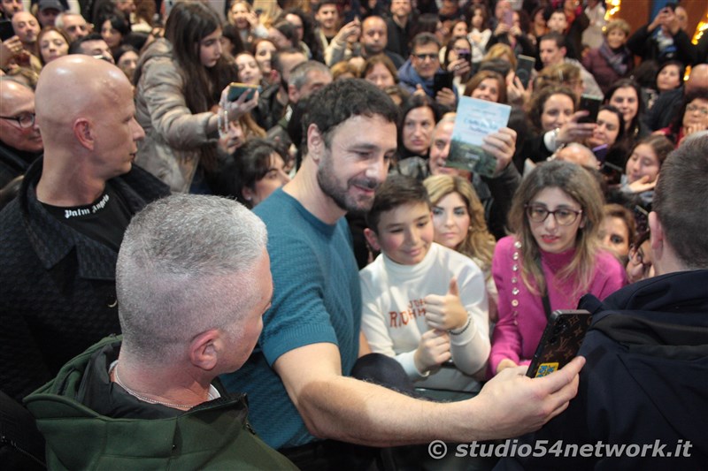 La Notte degli SConti, a La Galleria di Bovalino,  con Raoul Bova e  Studio54network,  soldout