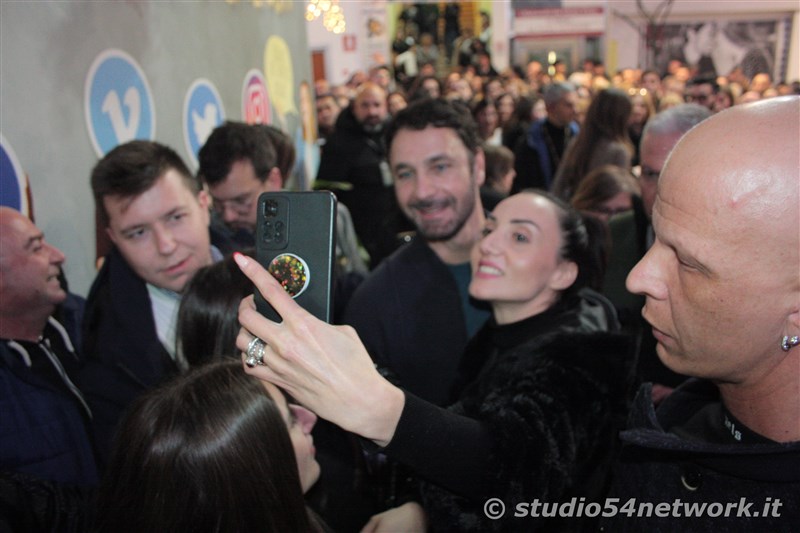 La Notte degli SConti, a La Galleria di Bovalino,  con Raoul Bova e  Studio54network,  soldout