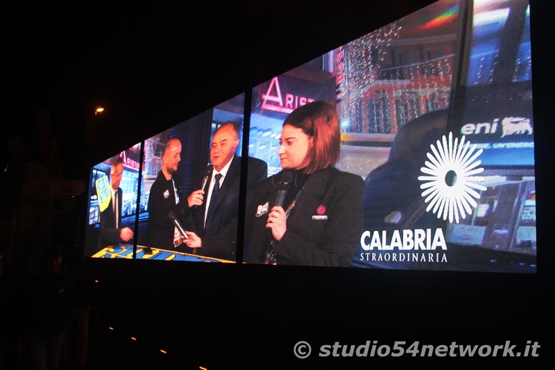 La settantacinquesima edizione del festival di Sanremo raccontata con tutti i dietro le quinte, in un programma lungo un'intera settimana in diretta interregionale e radiovisione su Studio54network, con Partner unico Calabria Straordinaria