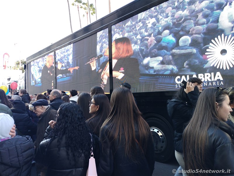 La settantacinquesima edizione del festival di Sanremo raccontata con tutti i dietro le quinte, in un programma lungo un'intera settimana in diretta interregionale e radiovisione su Studio54network, con Partner unico Calabria Straordinaria