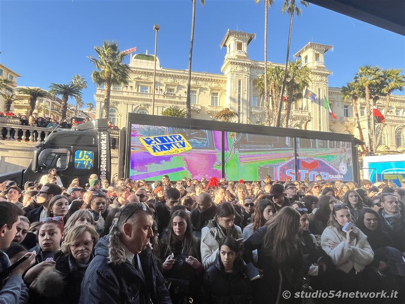 La settantacinquesima edizione del festival di Sanremo raccontata con tutti i dietro le quinte, in un programma lungo un'intera settimana in diretta interregionale e radiovisione su Studio54network, con Partner unico Calabria Straordinaria