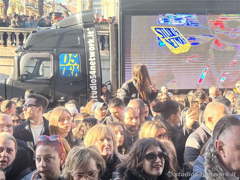 La settantacinquesima edizione del festival di Sanremo raccontata con tutti i dietro le quinte, in un programma lungo un'intera settimana in diretta interregionale e radiovisione su Studio54network, con Partner unico Calabria Straordinaria