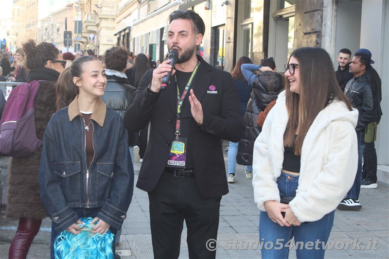 La settantacinquesima edizione del festival di Sanremo raccontata con tutti i dietro le quinte, in un programma lungo un'intera settimana in diretta interregionale e radiovisione su Studio54network, con Partner unico Calabria Straordinaria