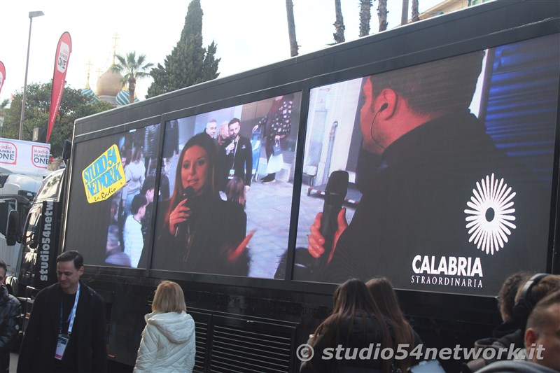 La settantacinquesima edizione del festival di Sanremo raccontata con tutti i dietro le quinte, in un programma lungo un'intera settimana in diretta interregionale e radiovisione su Studio54network, con Partner unico Calabria Straordinaria