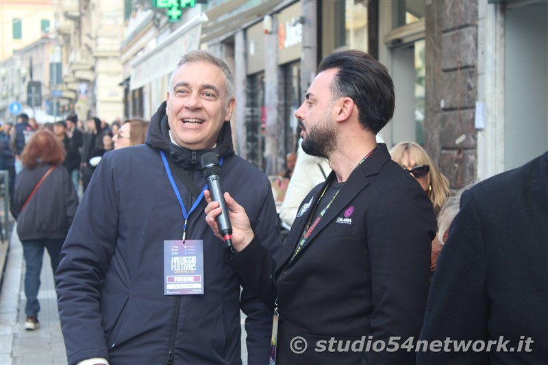 La settantacinquesima edizione del festival di Sanremo raccontata con tutti i dietro le quinte, in un programma lungo un'intera settimana in diretta interregionale e radiovisione su Studio54network, con Partner unico Calabria Straordinaria