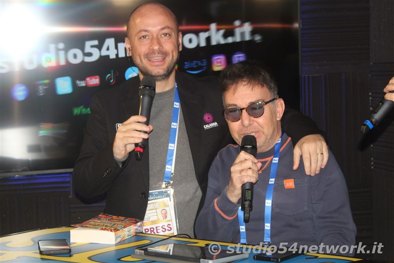 La settantacinquesima edizione del festival di Sanremo raccontata con tutti i dietro le quinte, in un programma lungo un'intera settimana in diretta interregionale e radiovisione su Studio54network, con Partner unico Calabria Straordinaria