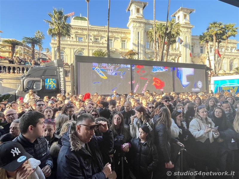 La settantacinquesima edizione del festival di Sanremo raccontata con tutti i dietro le quinte, in un programma lungo un'intera settimana in diretta interregionale e radiovisione su Studio54network, con Partner unico Calabria Straordinaria